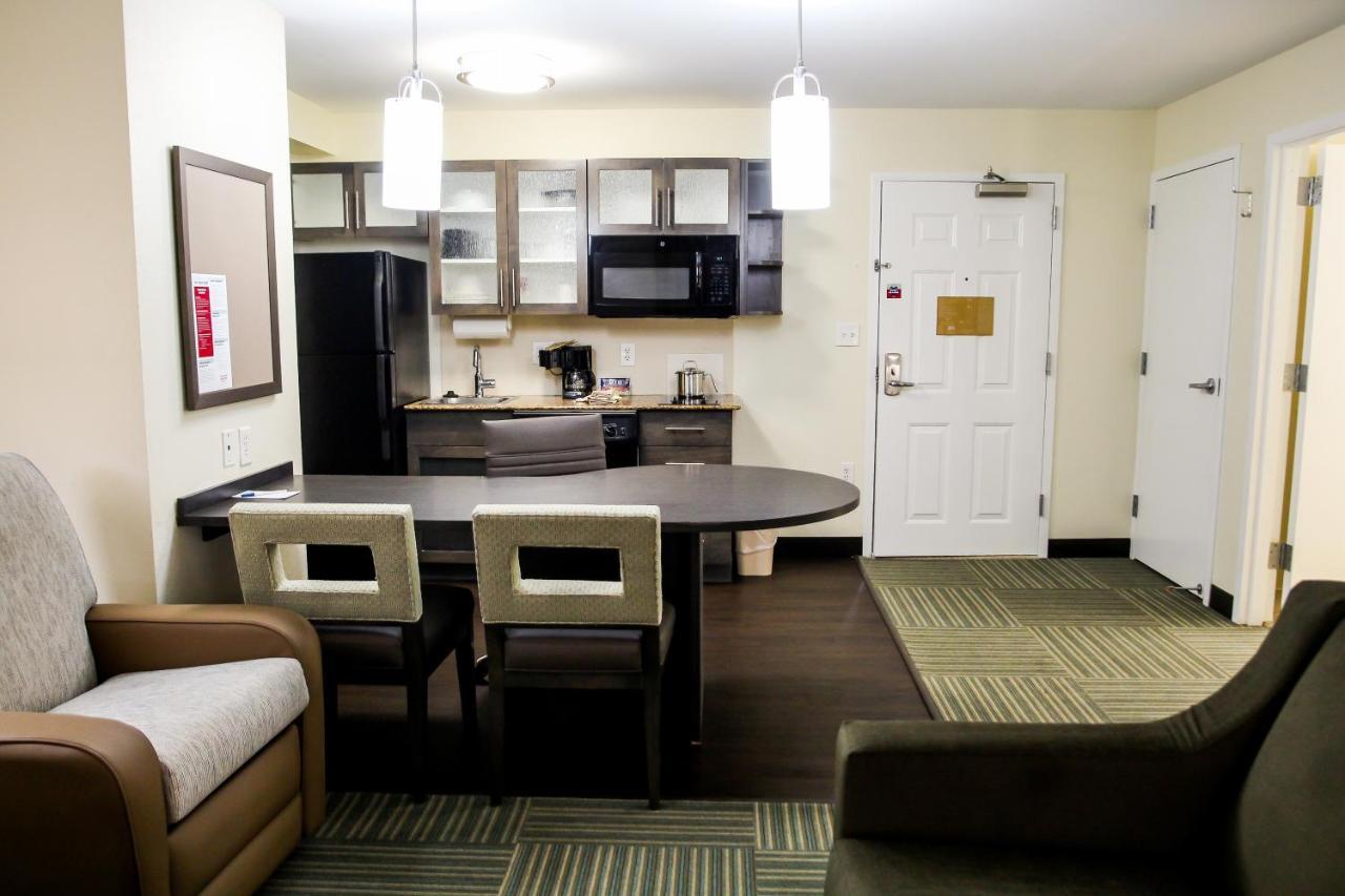 Candlewood Suites Richmond North-Glen Allen, an IHG Hotel Exterior foto